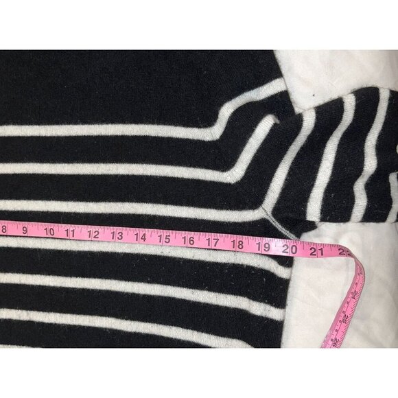 Charter Club 100% Cashmere Black/White Striped Shoulder Button Turtleneck Sweate - Picture 6 of 9
